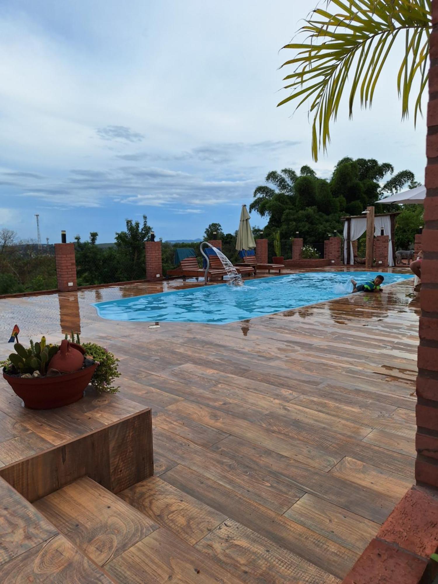 Aguas Temporada - E Lofts Confortaveis - Piscina - Proximo Ao Thermas *